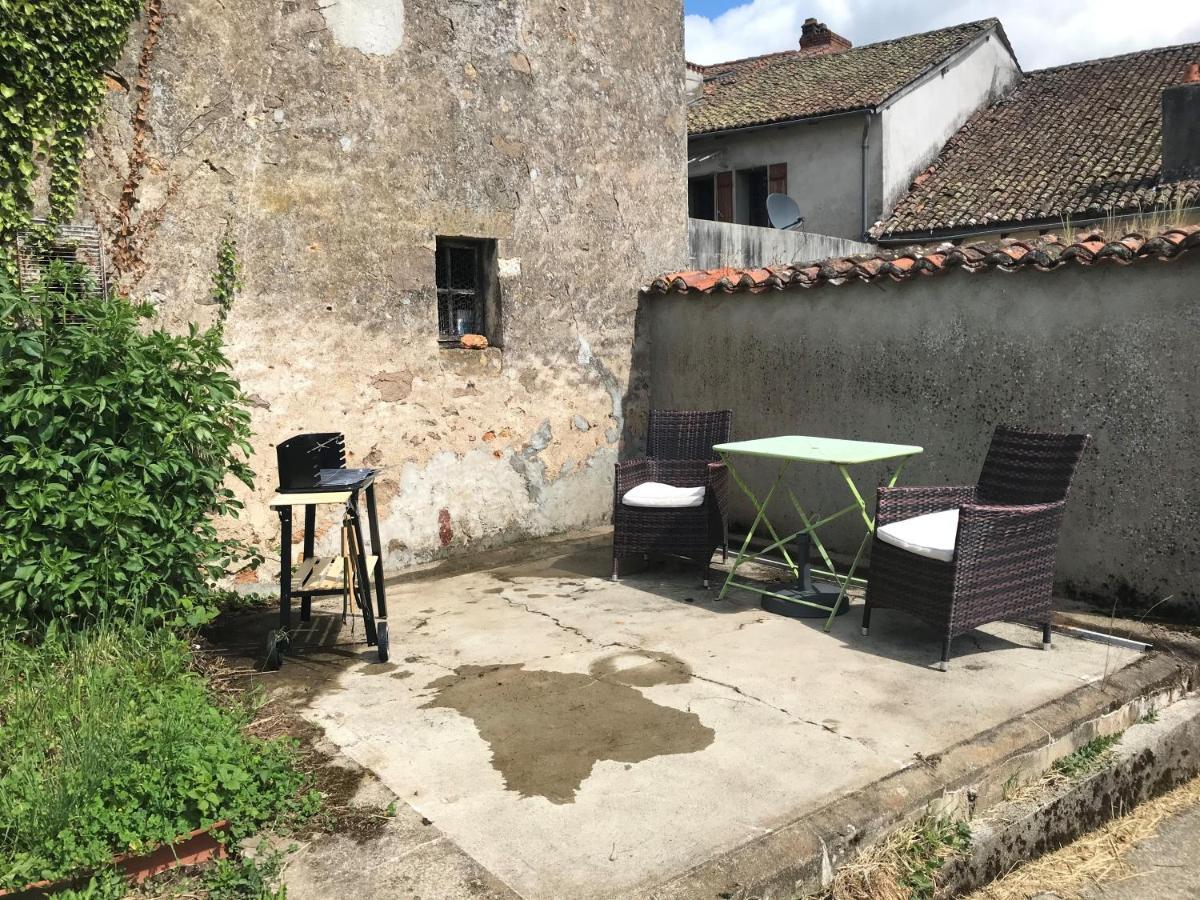 May'S Cottage Availles-Limouzine Dış mekan fotoğraf