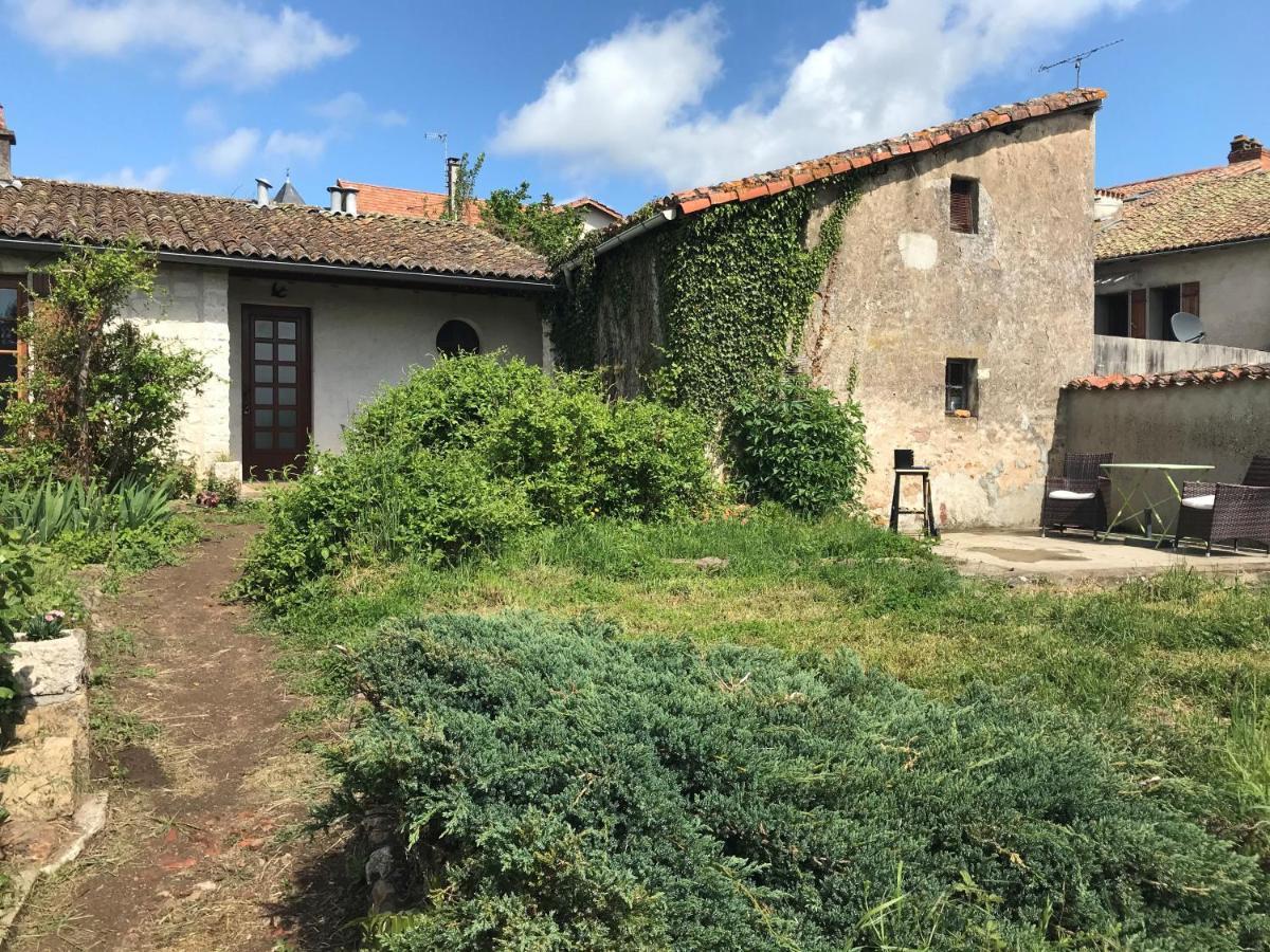 May'S Cottage Availles-Limouzine Dış mekan fotoğraf